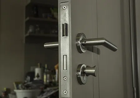 Neighborhood Locksmith Services Vancouver, WA 360-526-4631 Neighborhood Locksmith Services Vancouver, WA 360-526-4631
