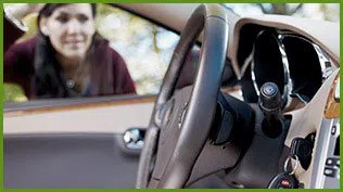 Neighborhood Locksmith Services Vancouver, WA 360-526-4631 - 19-automotive-lockouts